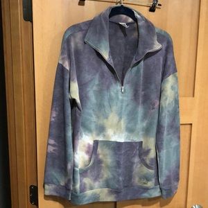 NWOT 1/4 zip tie dye lightweight pullover